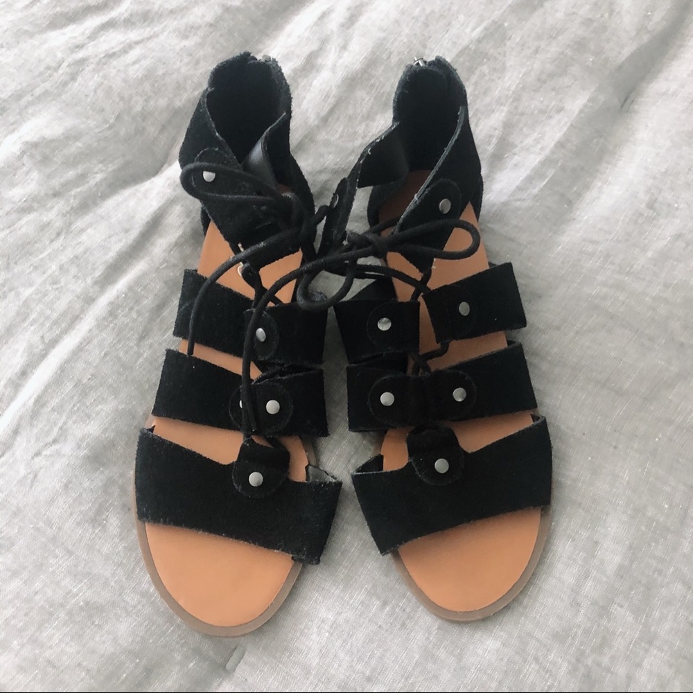 Black gladiator sandals